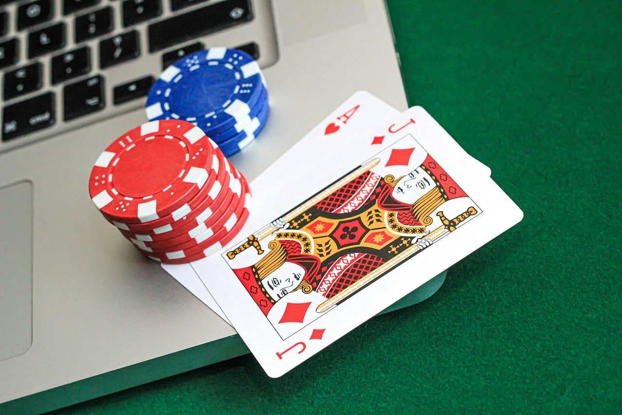 Fitur unggulan aplikasi uvo99 untuk taruhan olahraga dan slot mobile